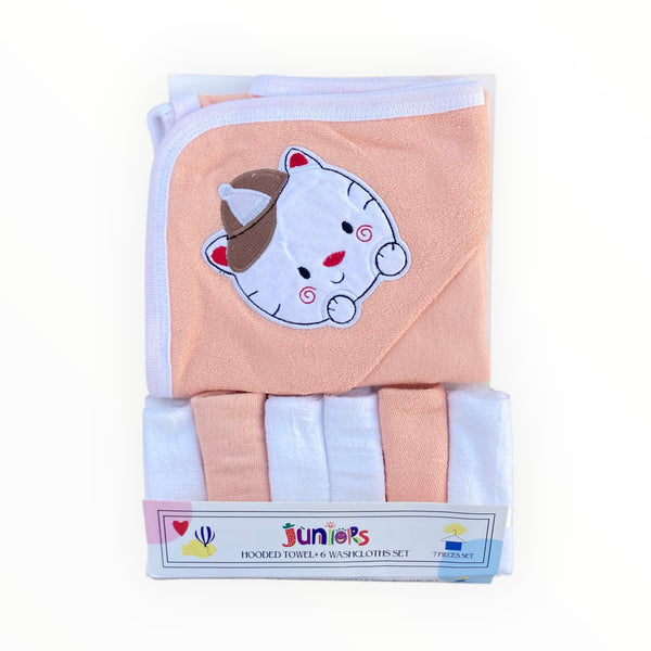 Soft and absorbent baby hooded bath towel with 6 washcloths, designed for newborns and infants.