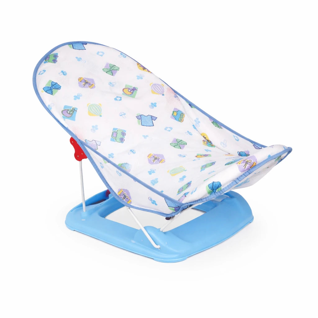 Soft mesh newborn baby bather with non-skid base for extra support and comfort. Lightweight, foldable, and easy to carry for a relaxing bath time.