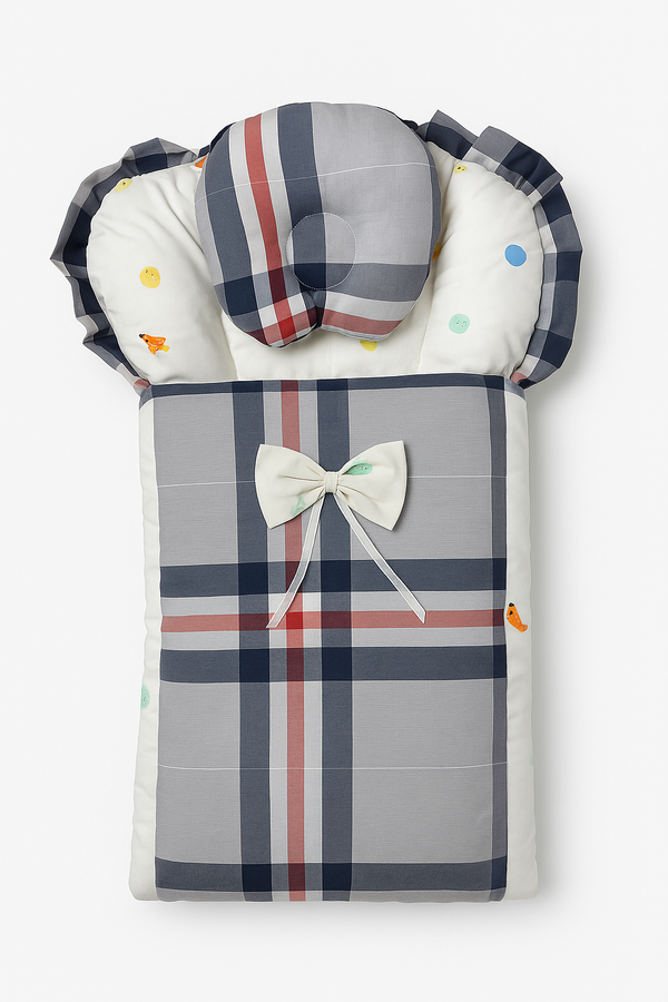 Baby Dual Zip Checkered Carry Nest with Pillow – Soft & Comfortable Baby Bedding for 0–6 Months