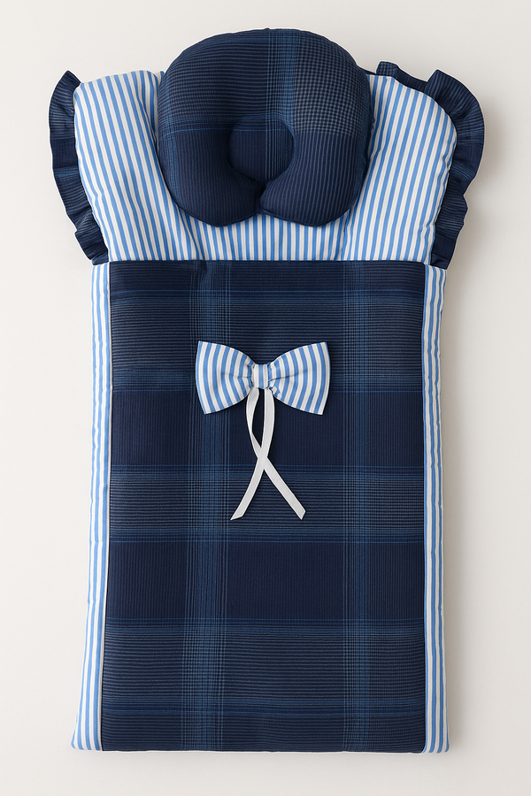 Baby Carry Nest with Pillow – Dual Zip Checkered Soft Stylish Newborn Sleeping Nest in Pakistan