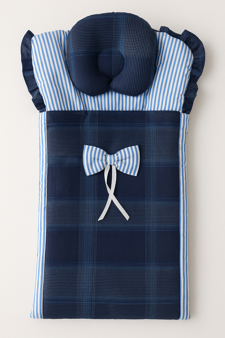 Baby Carry Nest with Pillow – Dual Zip Checkered Soft Stylish Newborn Sleeping Nest in Pakistan