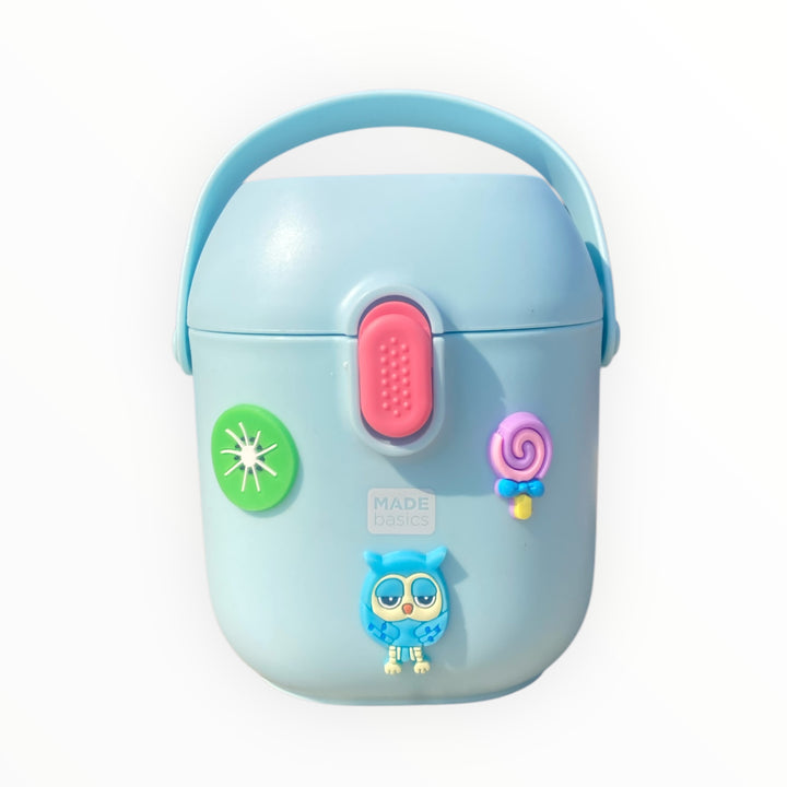 Baby milk powder storage box with a built-in spoon for easy and mess-free formula preparation. Compact, airtight, and perfect for travel or home use.