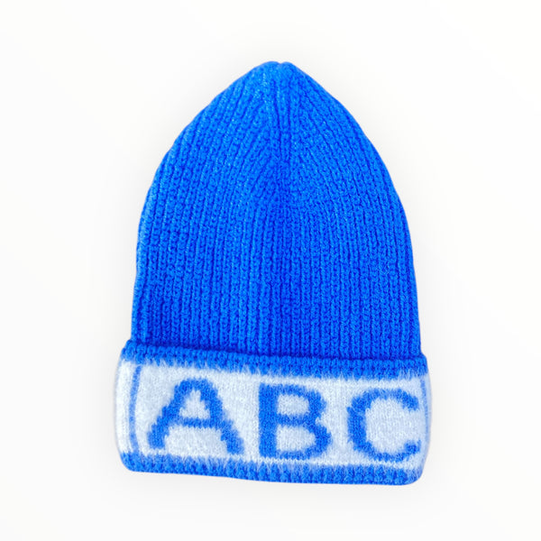 Soft and cozy winter caps for babies aged 0-1, designed to keep them warm and comfortable during colder months.