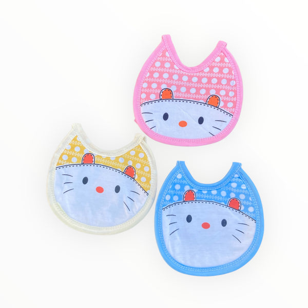 Set of 3 soft foam bibs for babies, perfect for mealtime and protecting clothing.