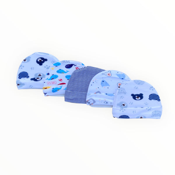 A set of five unisex cotton caps for newborns (0-6 months), made from soft and breathable fabric, designed to keep your baby warm and comfortable. Available in neutral colors and patterns, perfect for boys and girls.