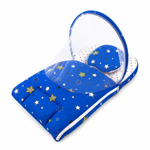 Dark blue star print baby carry nest with attached mosquito net