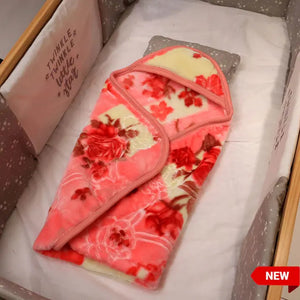 Baby hooded plush blanket in pink and red floral print
