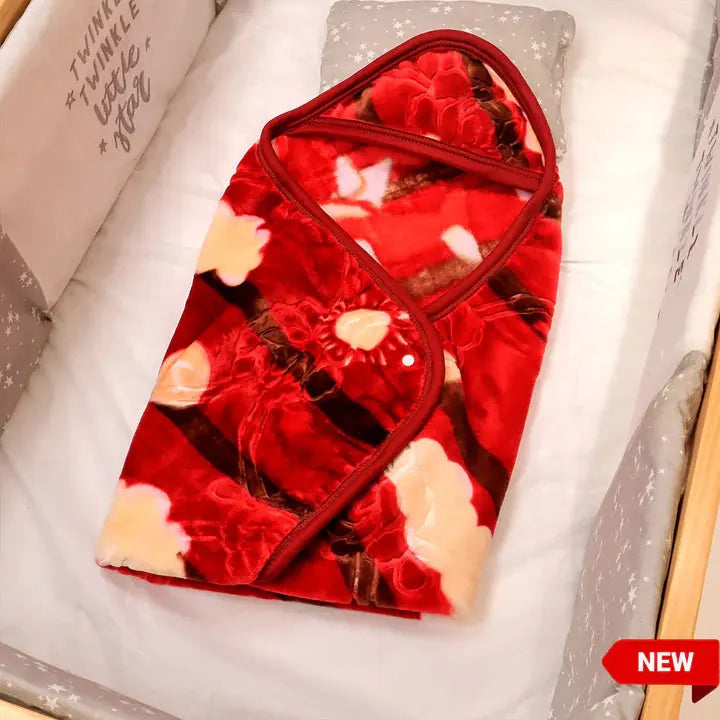 Baby hooded plush blanket with red flower print